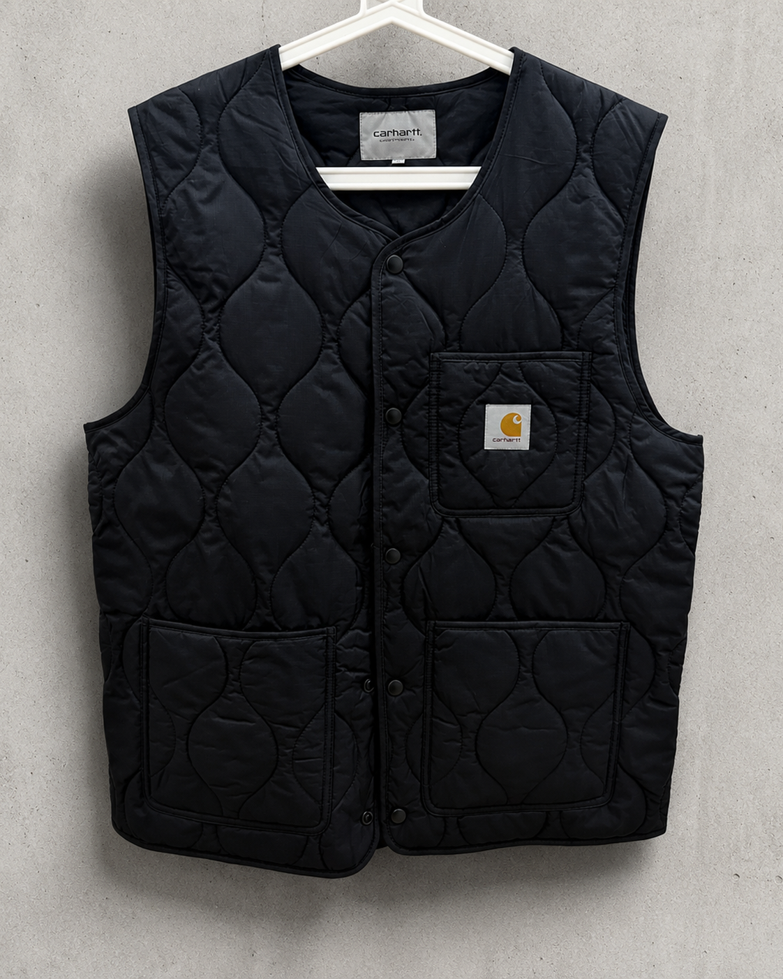 Carhartt WIP Black Quilted Vest Size L – Sleeveless Liner Jacket with Chest Logo | Raw Issue